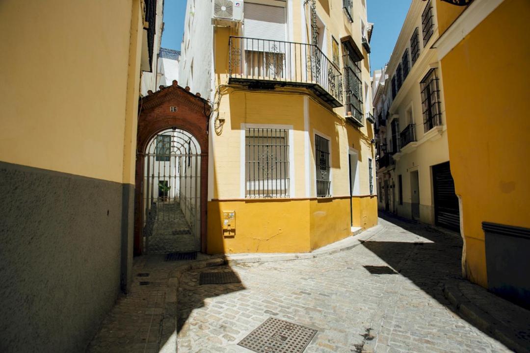 Attic With Terrace- 1Bd 1Bth- Corral Del Rey Apartment Seville Ngoại thất bức ảnh