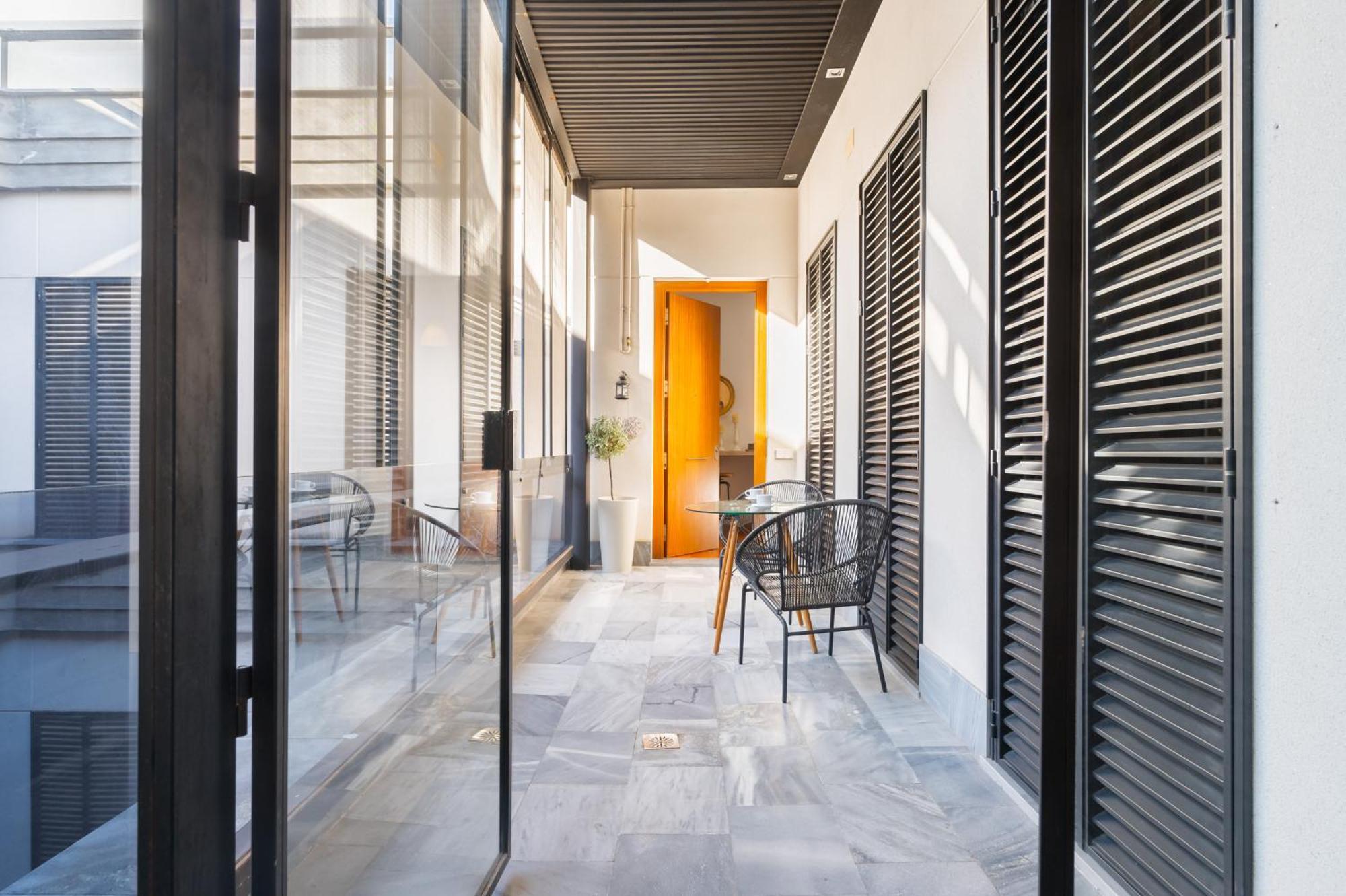 Attic With Terrace- 1Bd 1Bth- Corral Del Rey Apartment Seville Ngoại thất bức ảnh