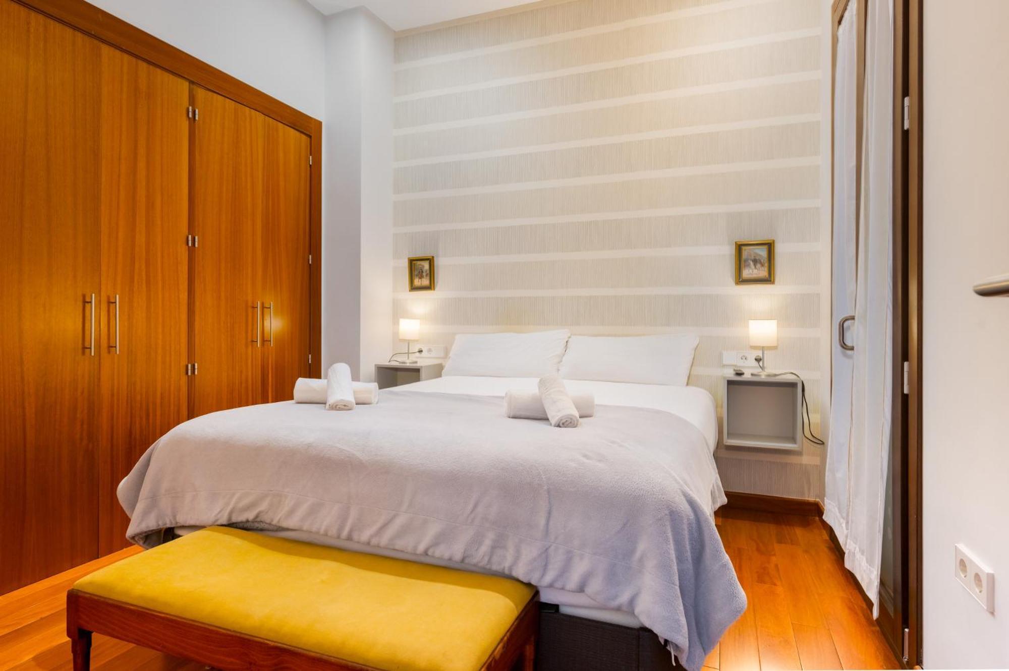 Attic With Terrace- 1Bd 1Bth- Corral Del Rey Apartment Seville Ngoại thất bức ảnh