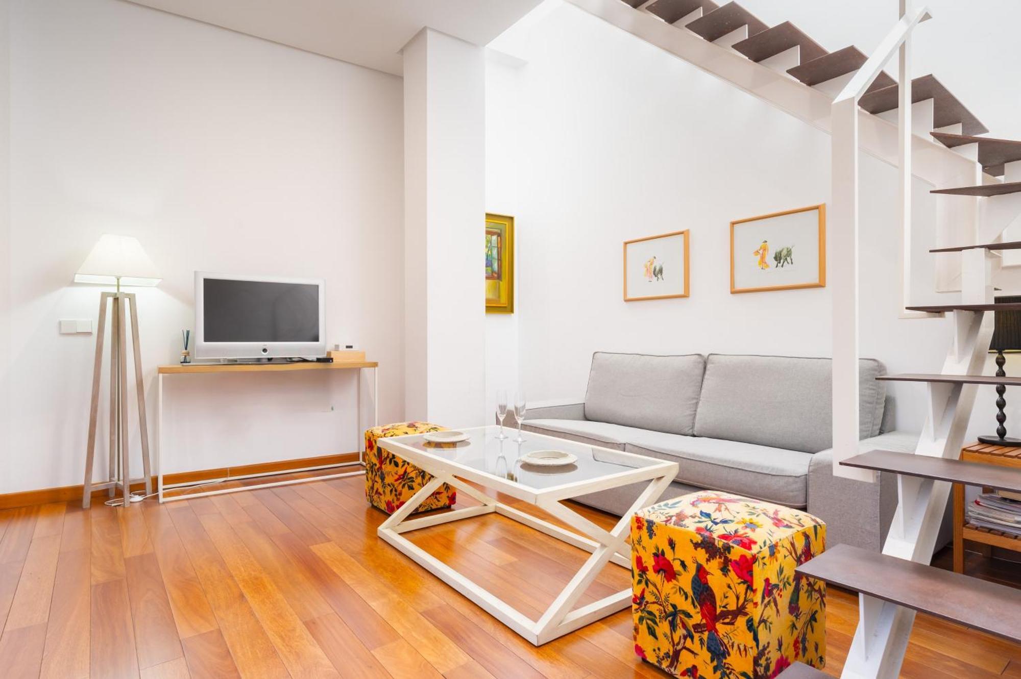 Attic With Terrace- 1Bd 1Bth- Corral Del Rey Apartment Seville Ngoại thất bức ảnh